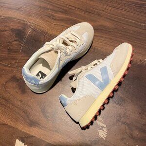 NEW WITHOUT BOX Veja - Rio Branco Sneakers - Blue